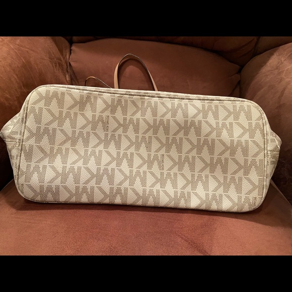 Michael Kors large tote - Picture 5 of 6